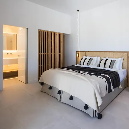 Adama Mykonos Boutique Hotel 4*