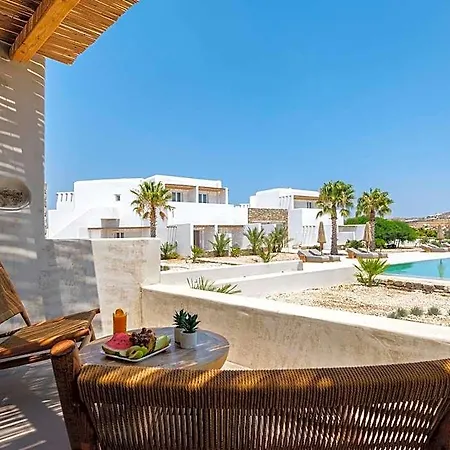 מלון Adama Mykonos Boutique 4*